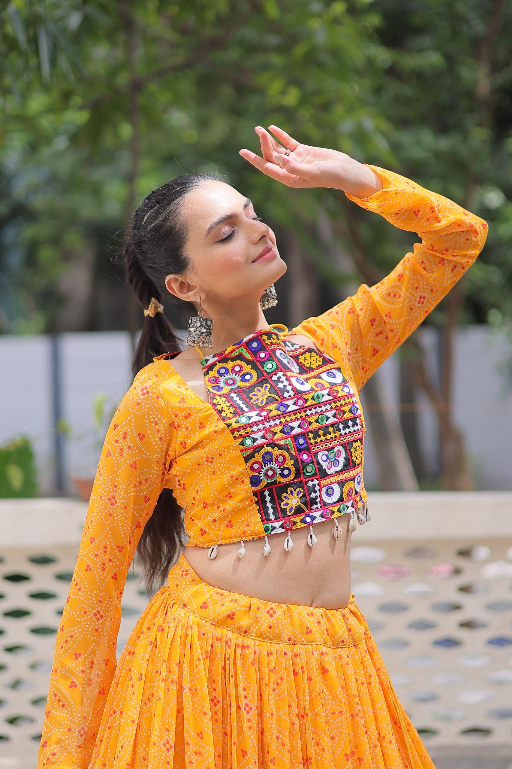 BANDHEJ PRINT WITH GOTTA PATTI & GAMTHI WORK