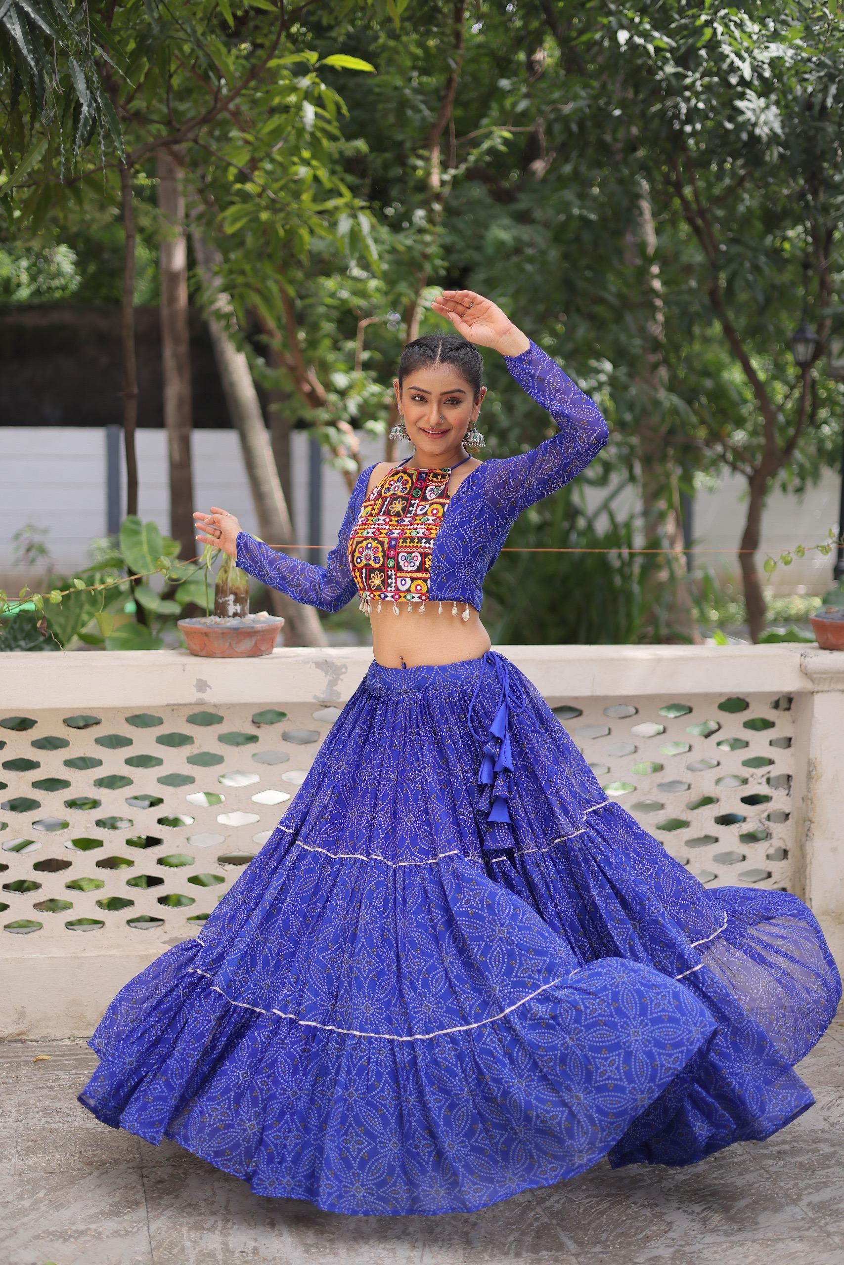 BANDHEJ PRINT WITH GOTTA PATTI & GAMTHI WORK