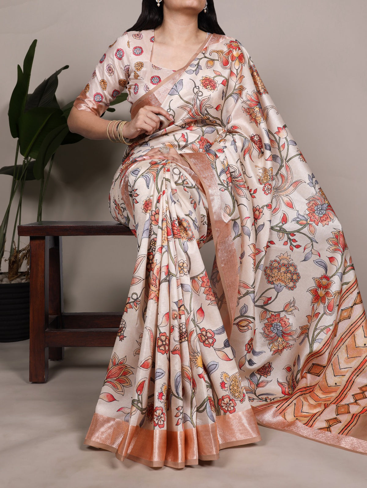 Tasar Silk Elegant Floral Prints With Viscose Border