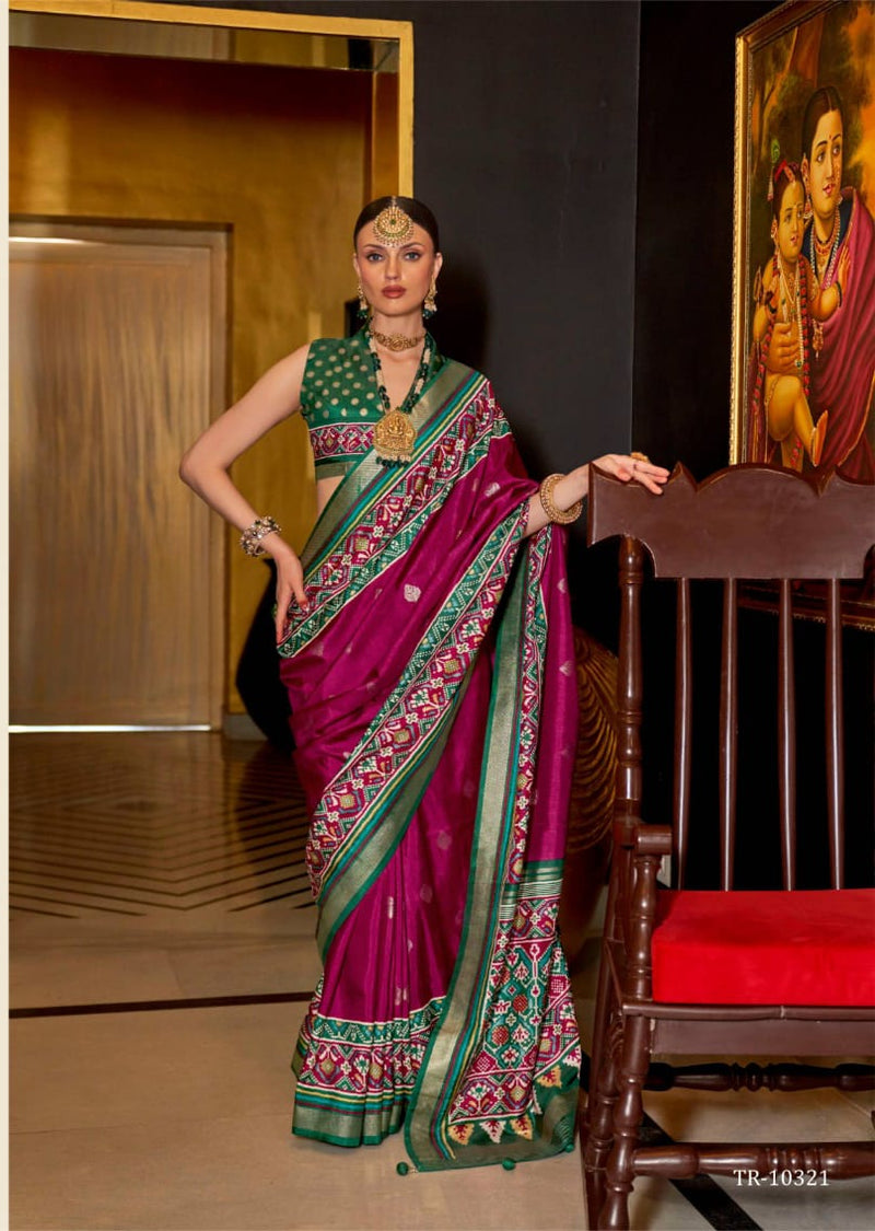 PATOLA DESIGN AND ELEGANT GOLD PRINT SAREE