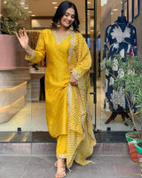 Yellow Colure Heavy  Embroidery Partywear Salwar Kameez Dress