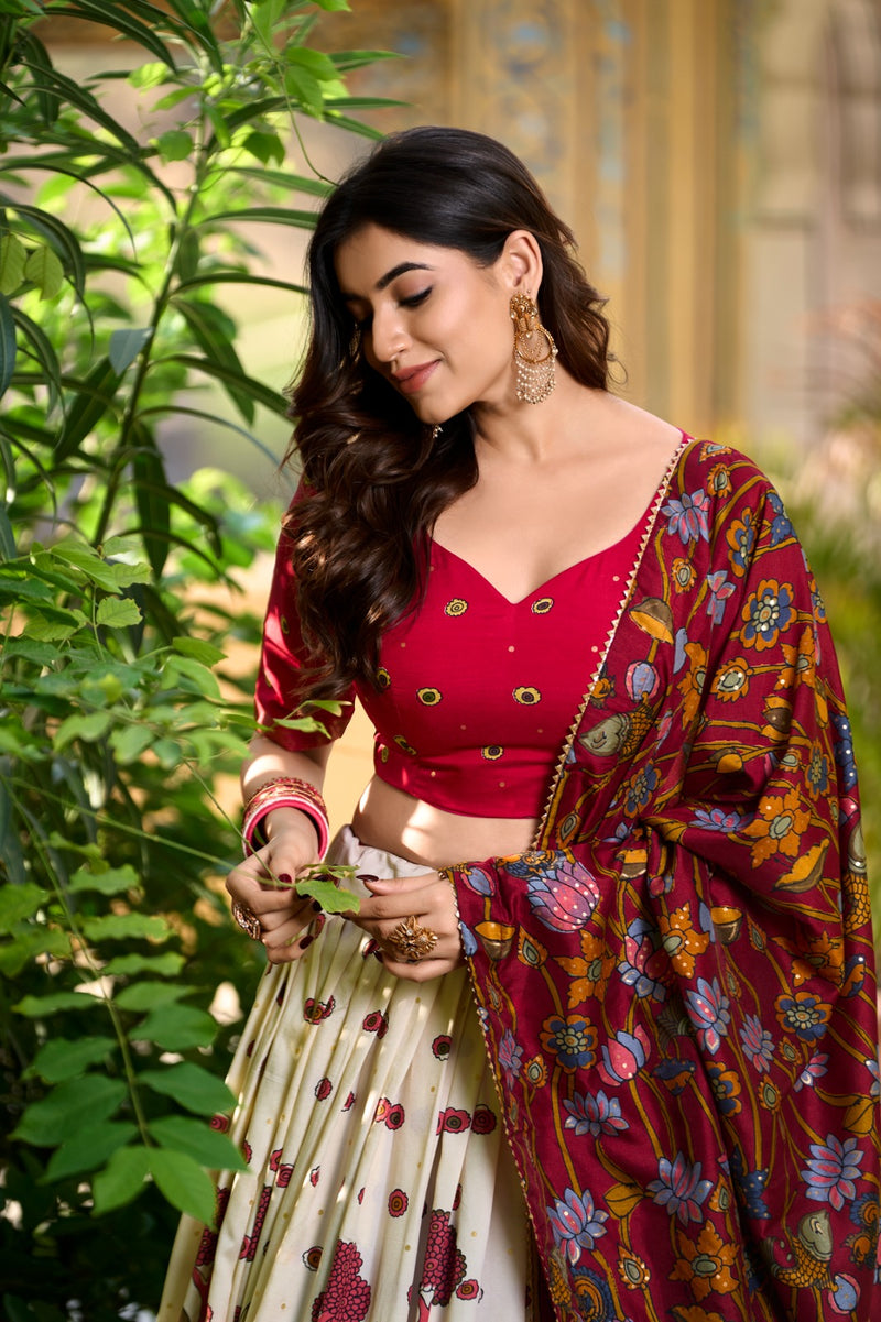 RED & WHITE COLOR Elegant Tussar Silk Kalamkari Lehenga Choli