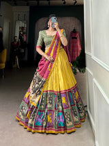 Kalamkari Print and exquisite foil work lehenga