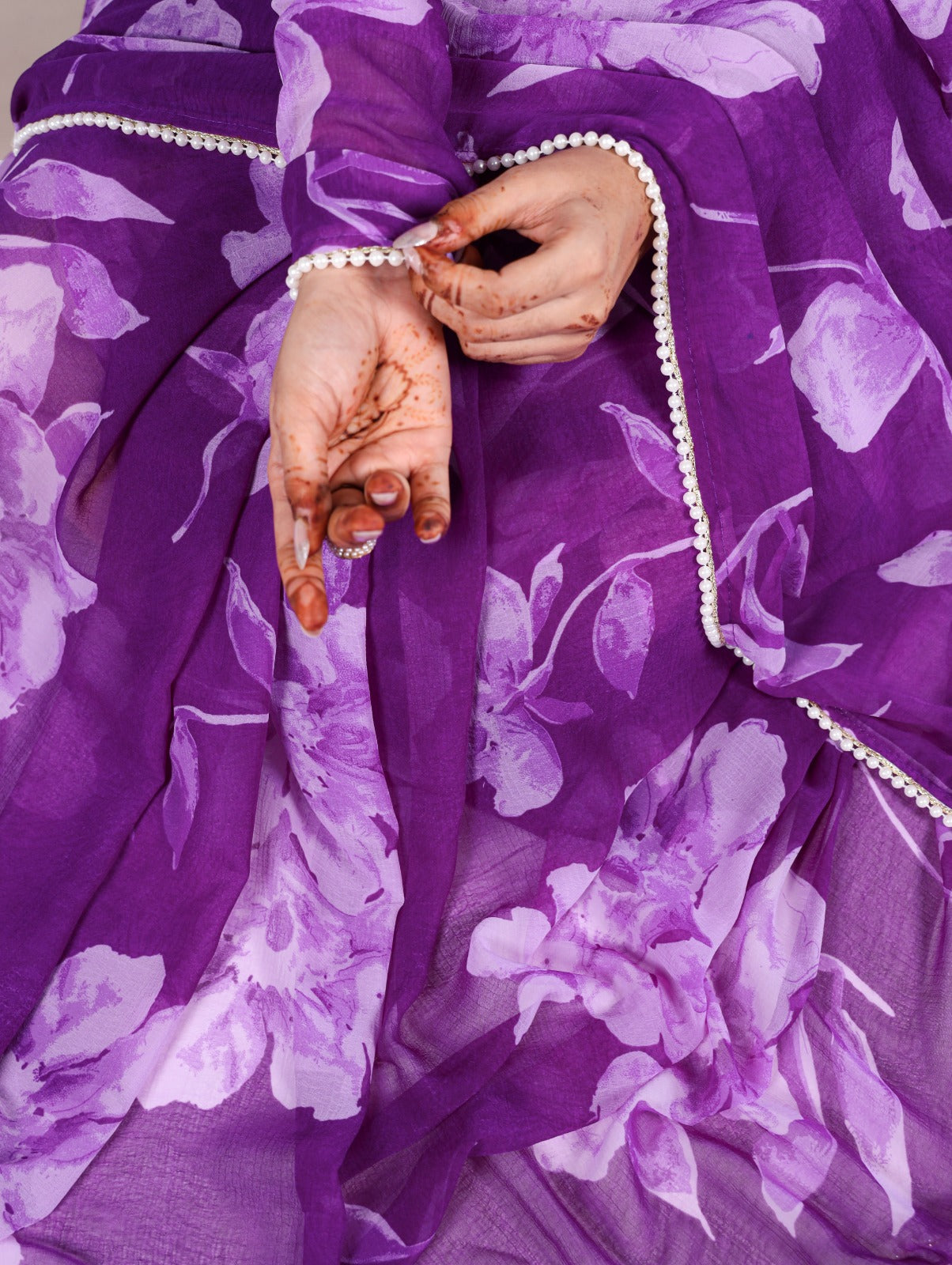 Chiffon Floral Prints with Pearl Lace Border Saree