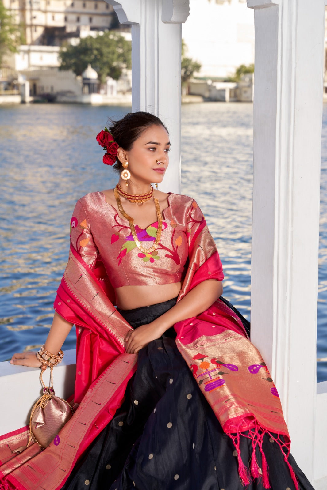 PAITHANI ELEGANCE FOR MODERN BRIDE