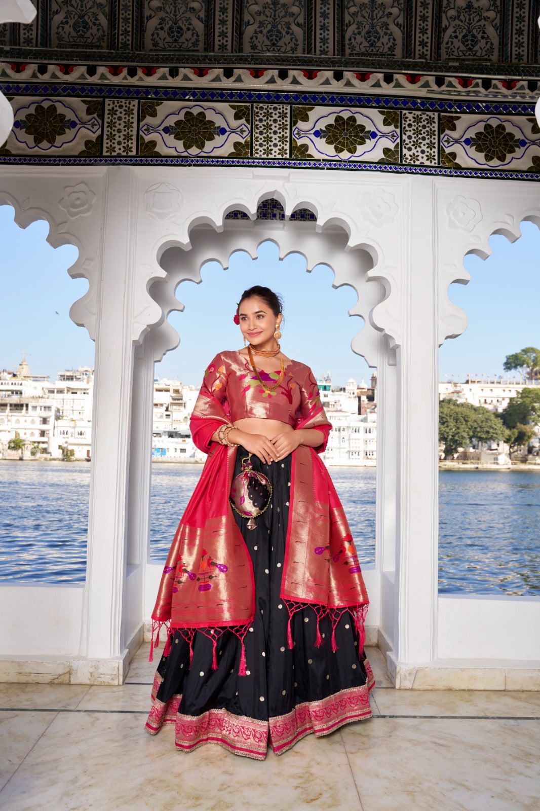 PAITHANI ELEGANCE FOR MODERN BRIDE