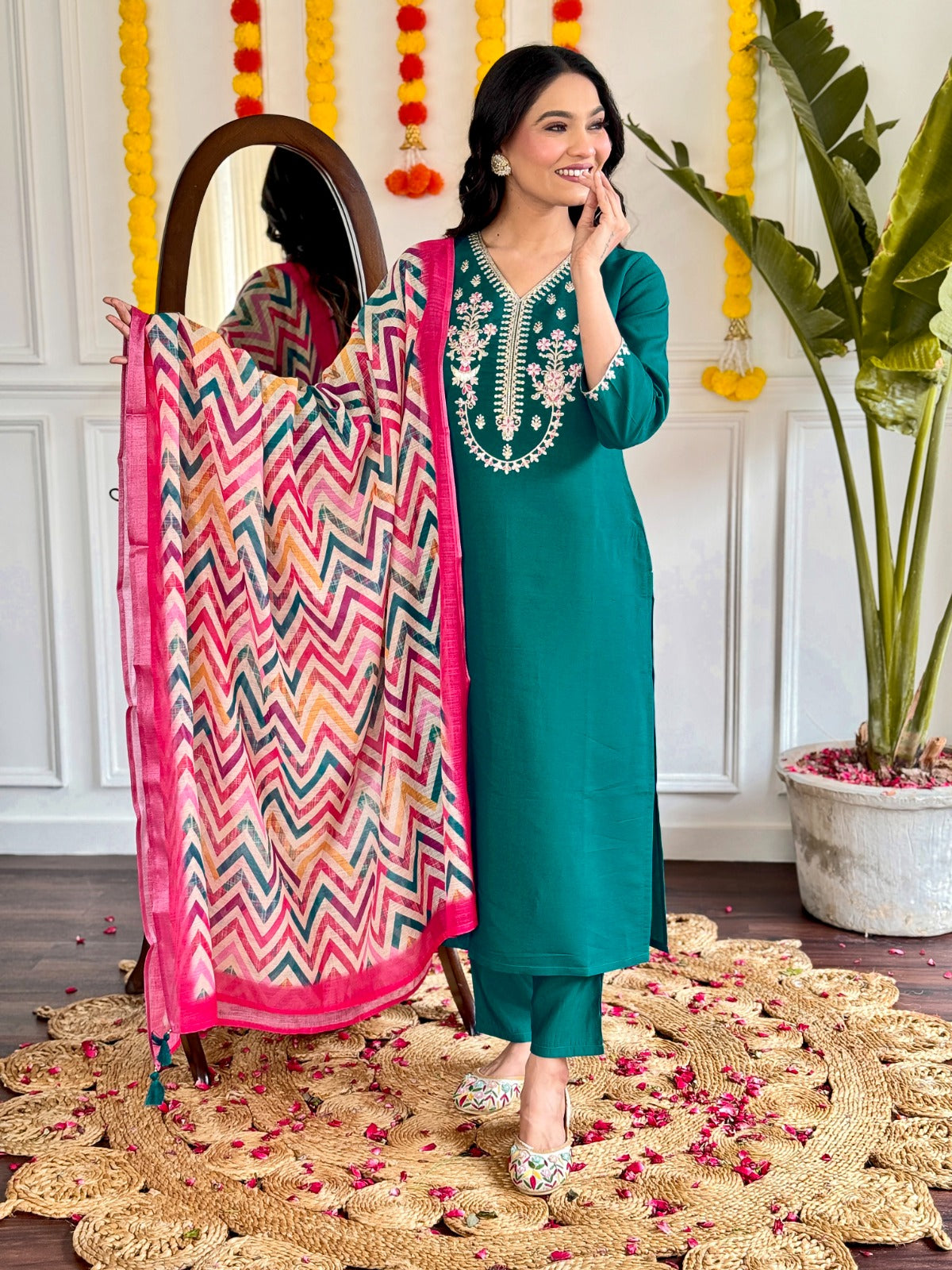 Viscose Chanderi Embroidered Kurti Set