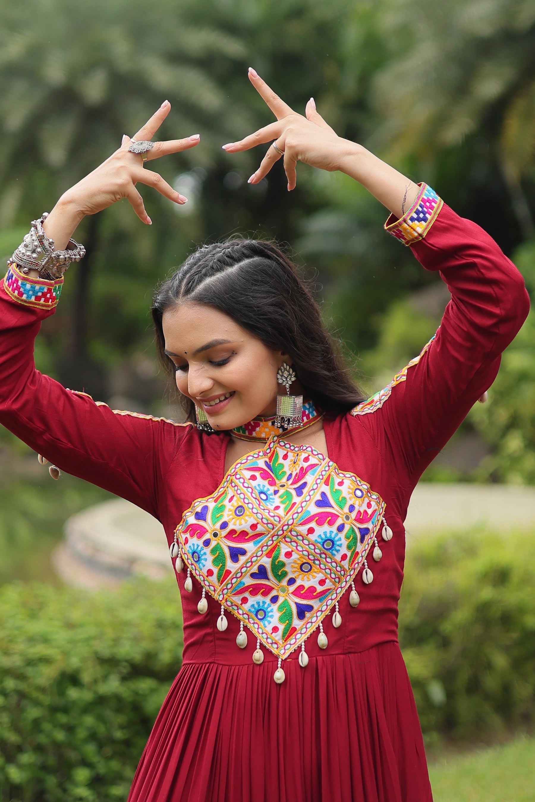 TRADITIONAL NAVRATRI KUTCHI GAMTHI RAYON FESTIVE GOWN