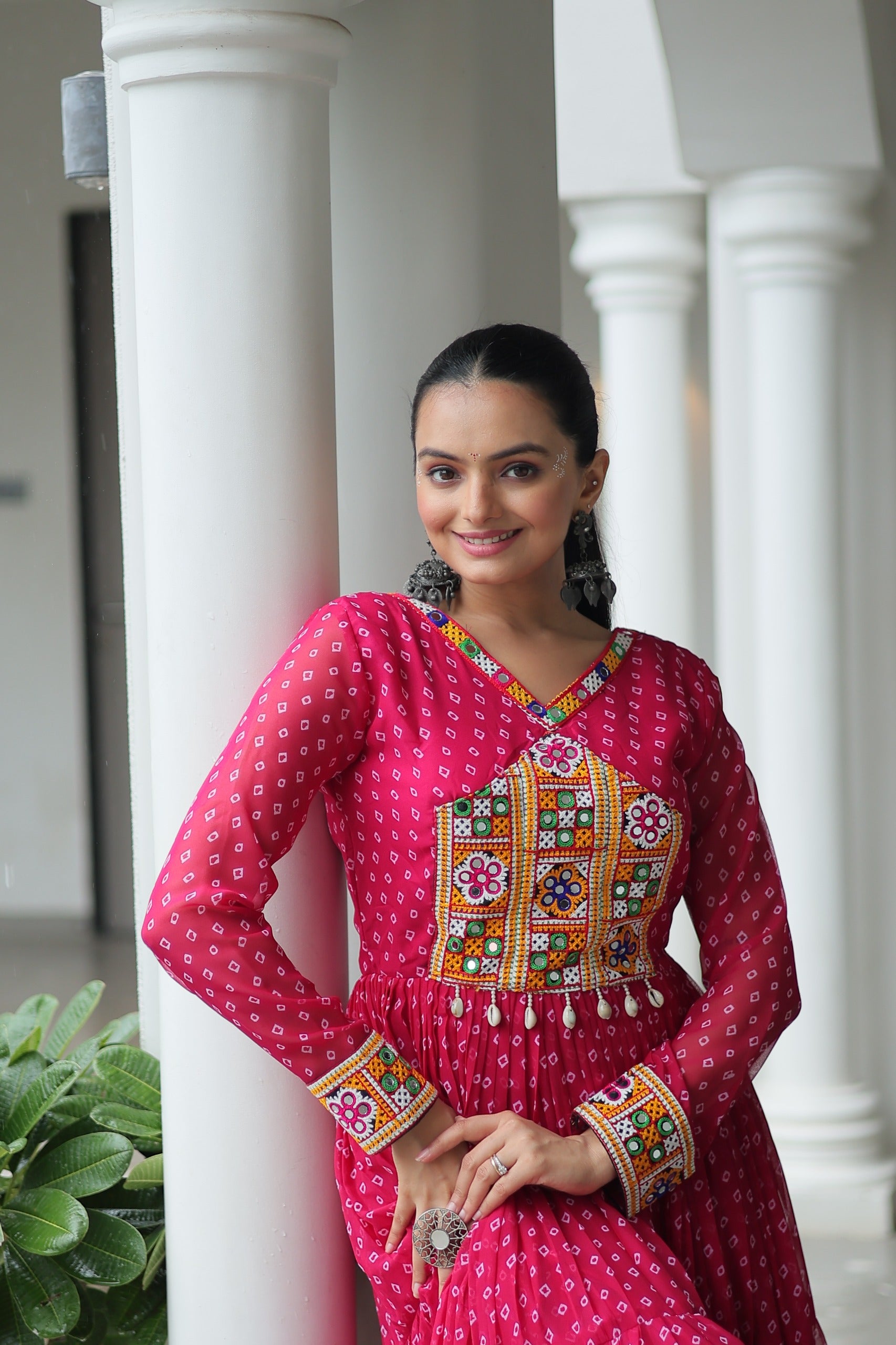 BANDHANI PRINT GEORGETTE GOWN WITH KUTCHI WORK