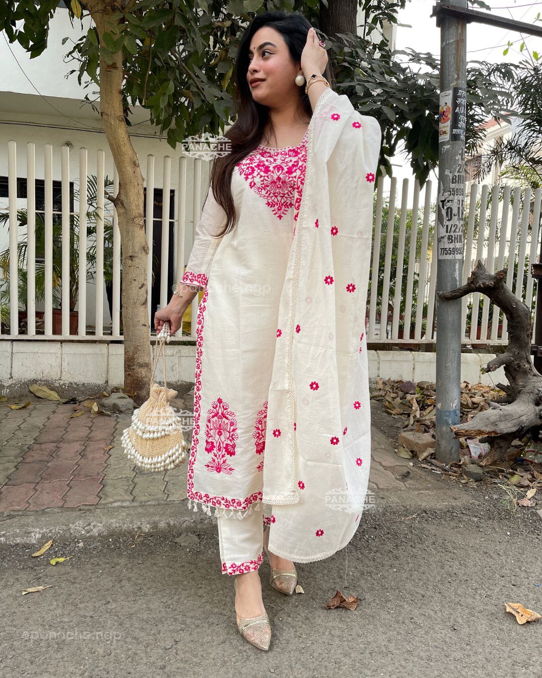 FESTIVAL SPECIAL BANARASI EMBROIDERED KURTI SET