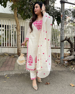 FESTIVAL SPECIAL BANARASI EMBROIDERED KURTI SET