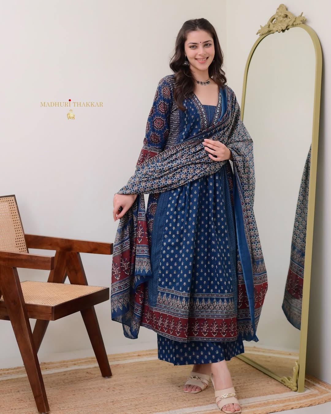 ELEGANT BLUE MAL COTTON KURTI PLAZO WITH DUPATTA SET