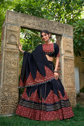 TRADITIONAL BOLD BLACK COTTON LEHENGA SET