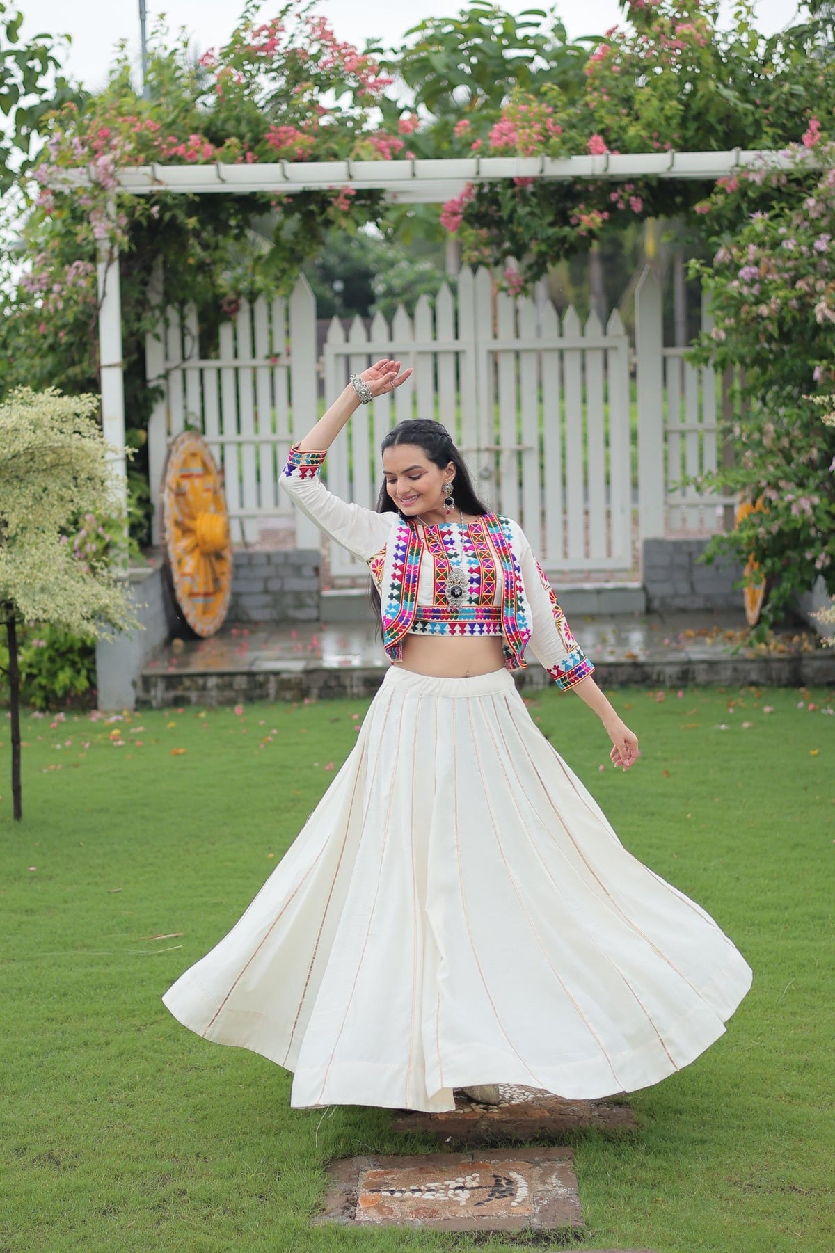 READY-TO-WEAR NAVRATRI LEHENGA CHOLI SET