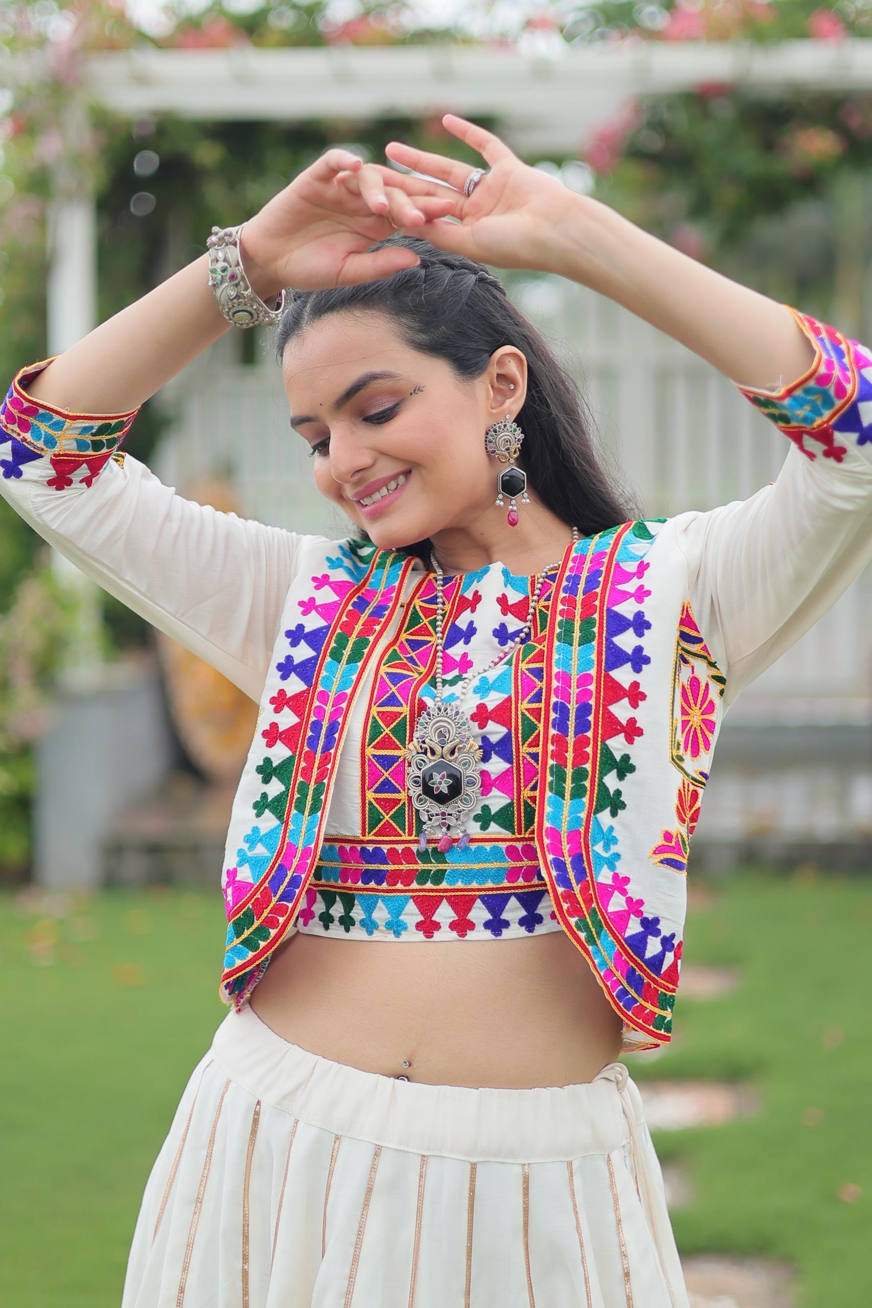 READY-TO-WEAR NAVRATRI LEHENGA CHOLI SET