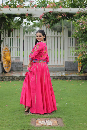 READY-TO-WEAR NAVRATRI LEHENGA CHOLI SET