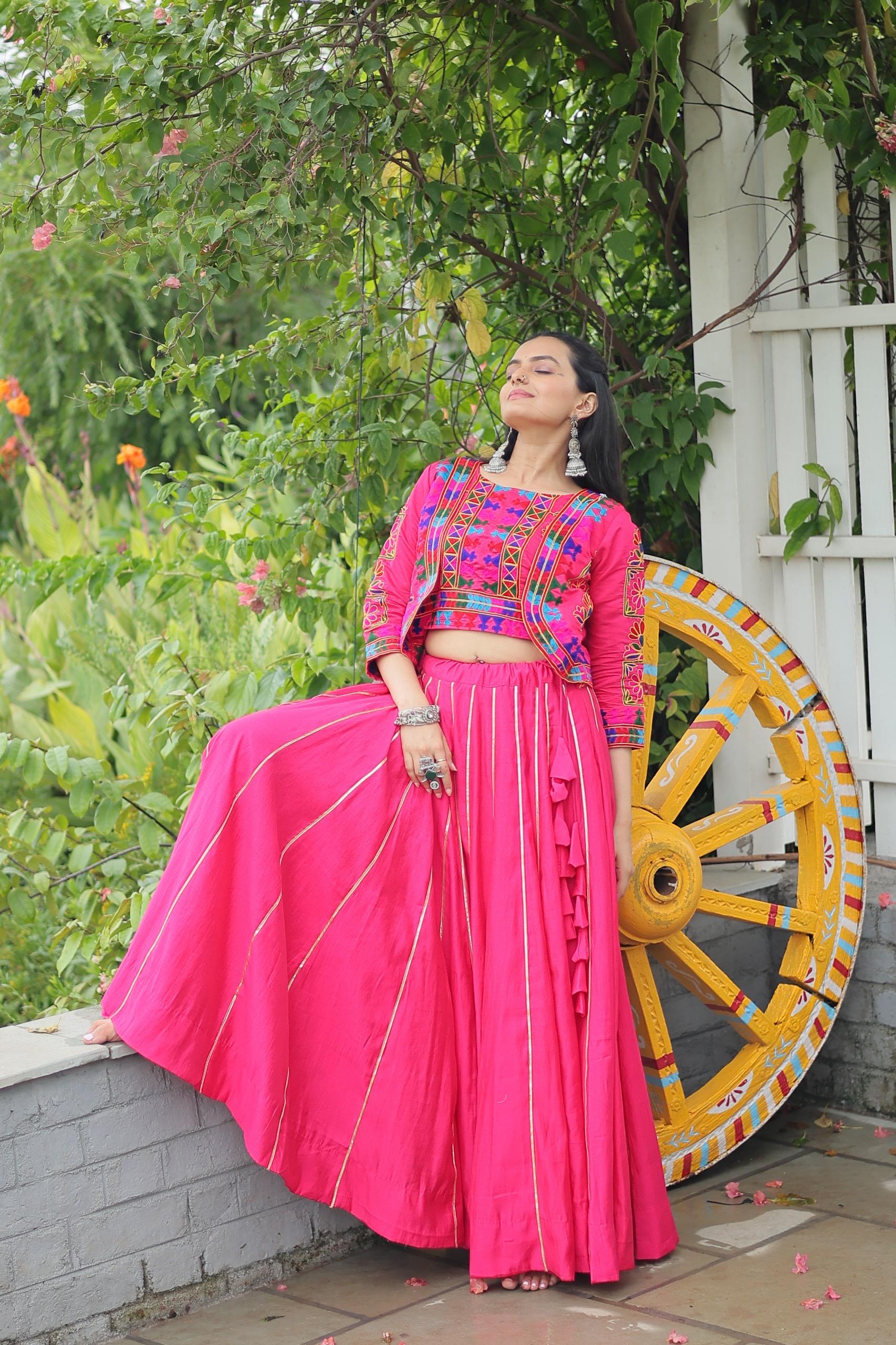 READY-TO-WEAR NAVRATRI LEHENGA CHOLI SET