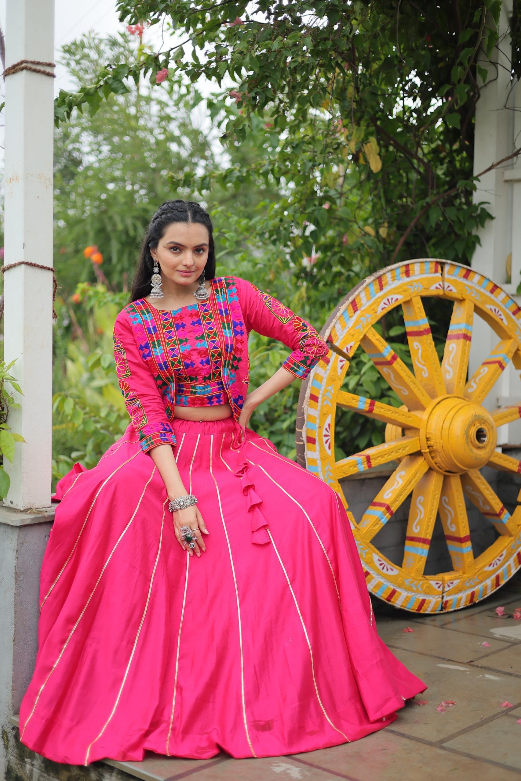 READY-TO-WEAR NAVRATRI LEHENGA CHOLI SET
