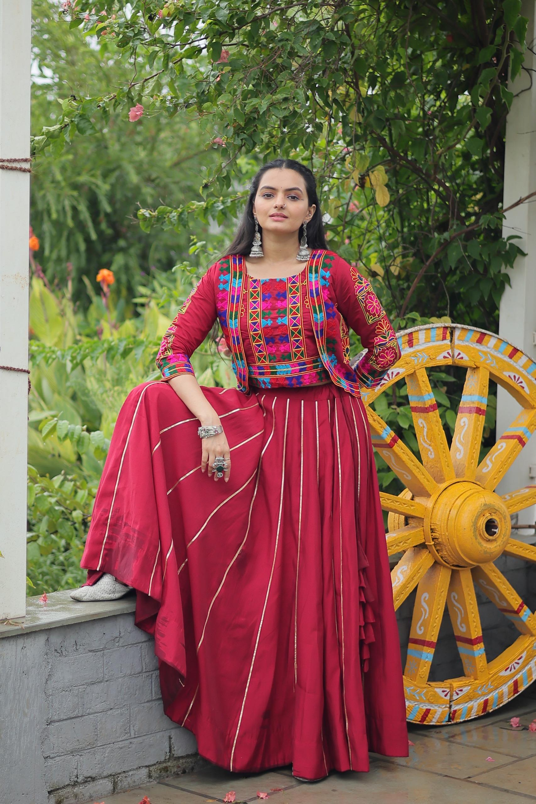 READY-TO-WEAR NAVRATRI LEHENGA CHOLI SET
