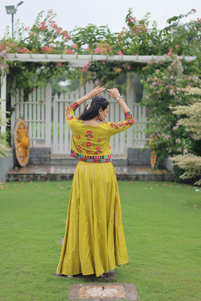READY-TO-WEAR NAVRATRI LEHENGA CHOLI SET