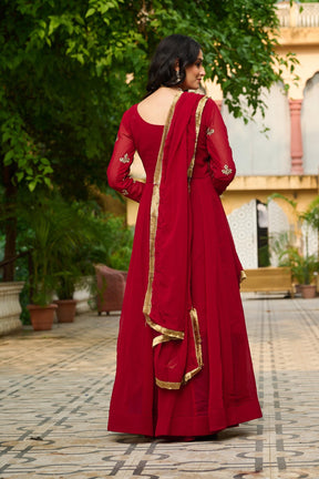 FAUX BLOOMING EMBROIDERED PARTY WEAR GOWN