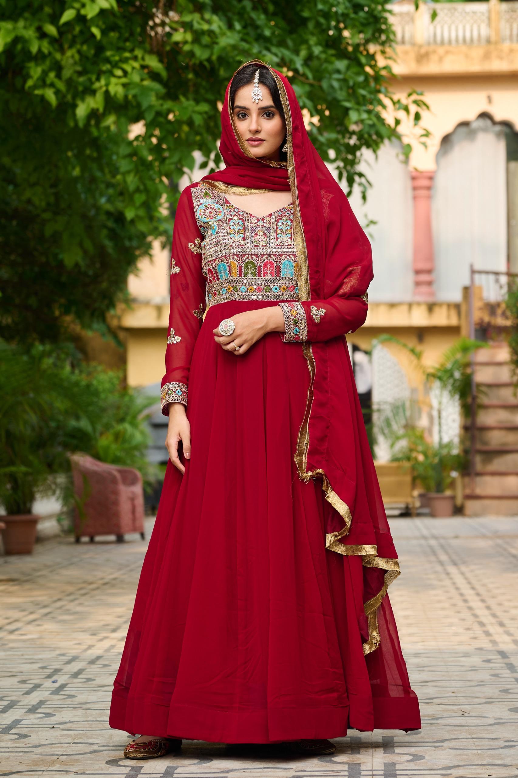 FAUX BLOOMING EMBROIDERED PARTY WEAR GOWN