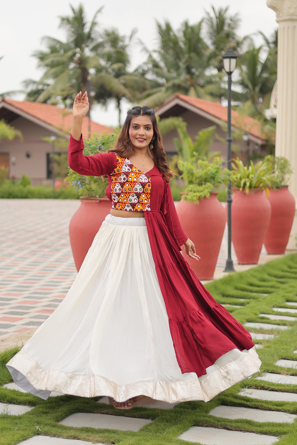 STUNNING GAMTHI WORK LEHENGA CHOLI