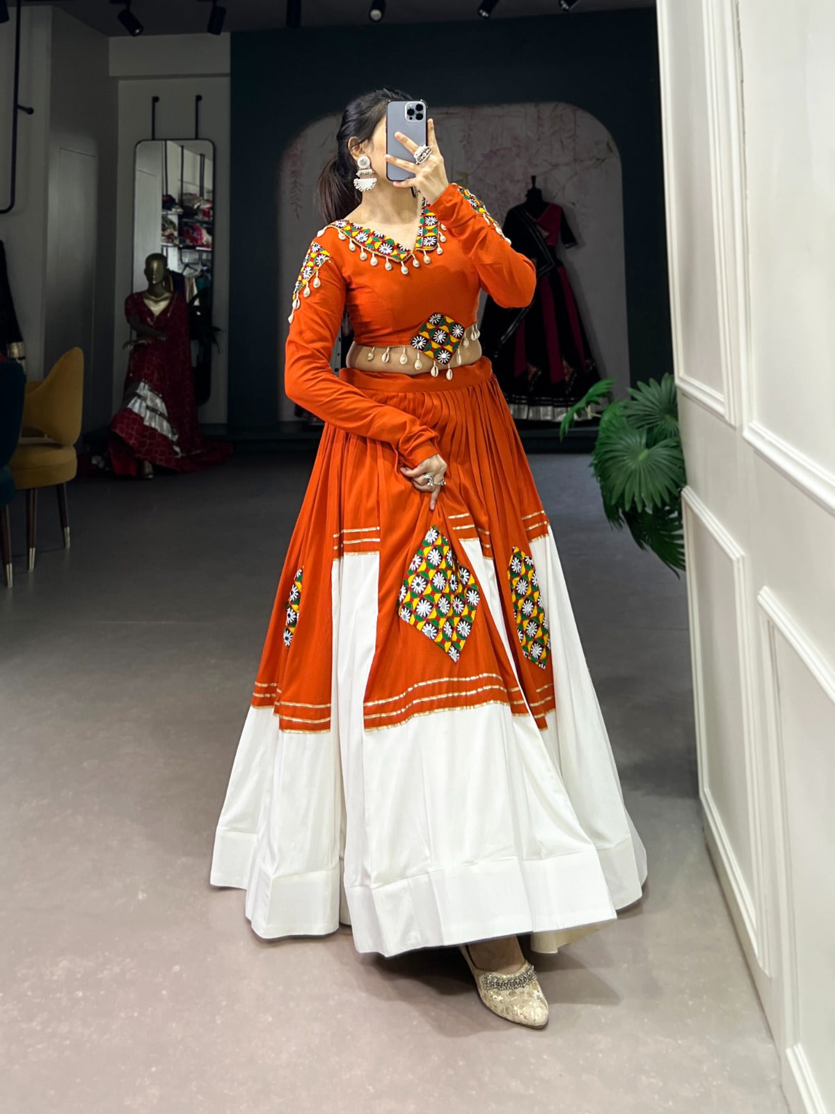 TRADITIONAL GAMTHI LEHENGA CHOLI FOR GARBA