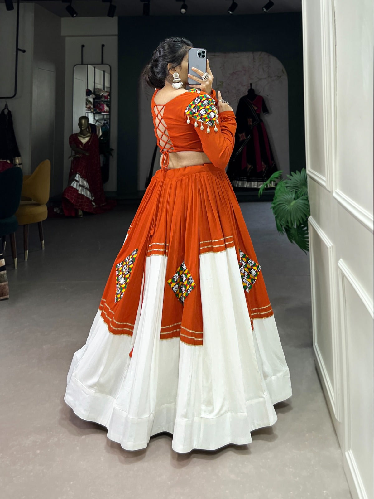 TRADITIONAL GAMTHI LEHENGA CHOLI FOR GARBA
