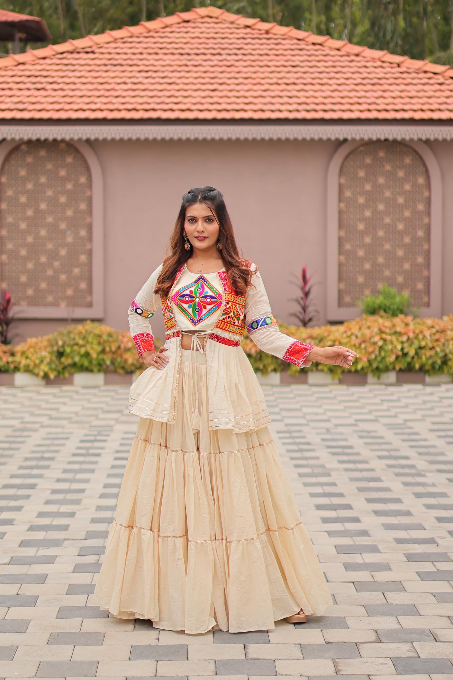 GAMTHI WORK LEHENGA CHOLI WITH 9 METER FLAIR