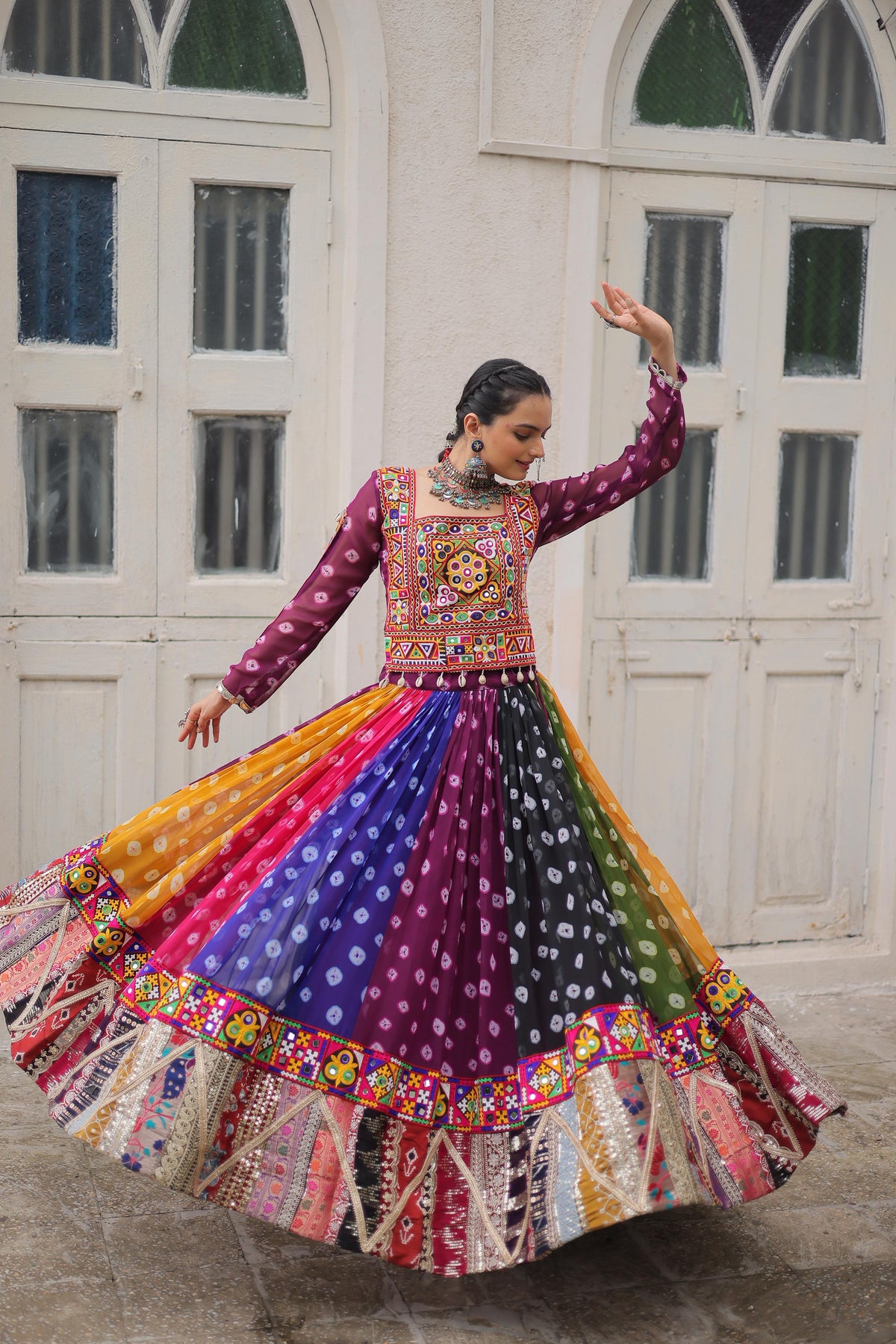 GAMTHI & VINTAGE GEORGETTE LEHENGA CHOLI SET