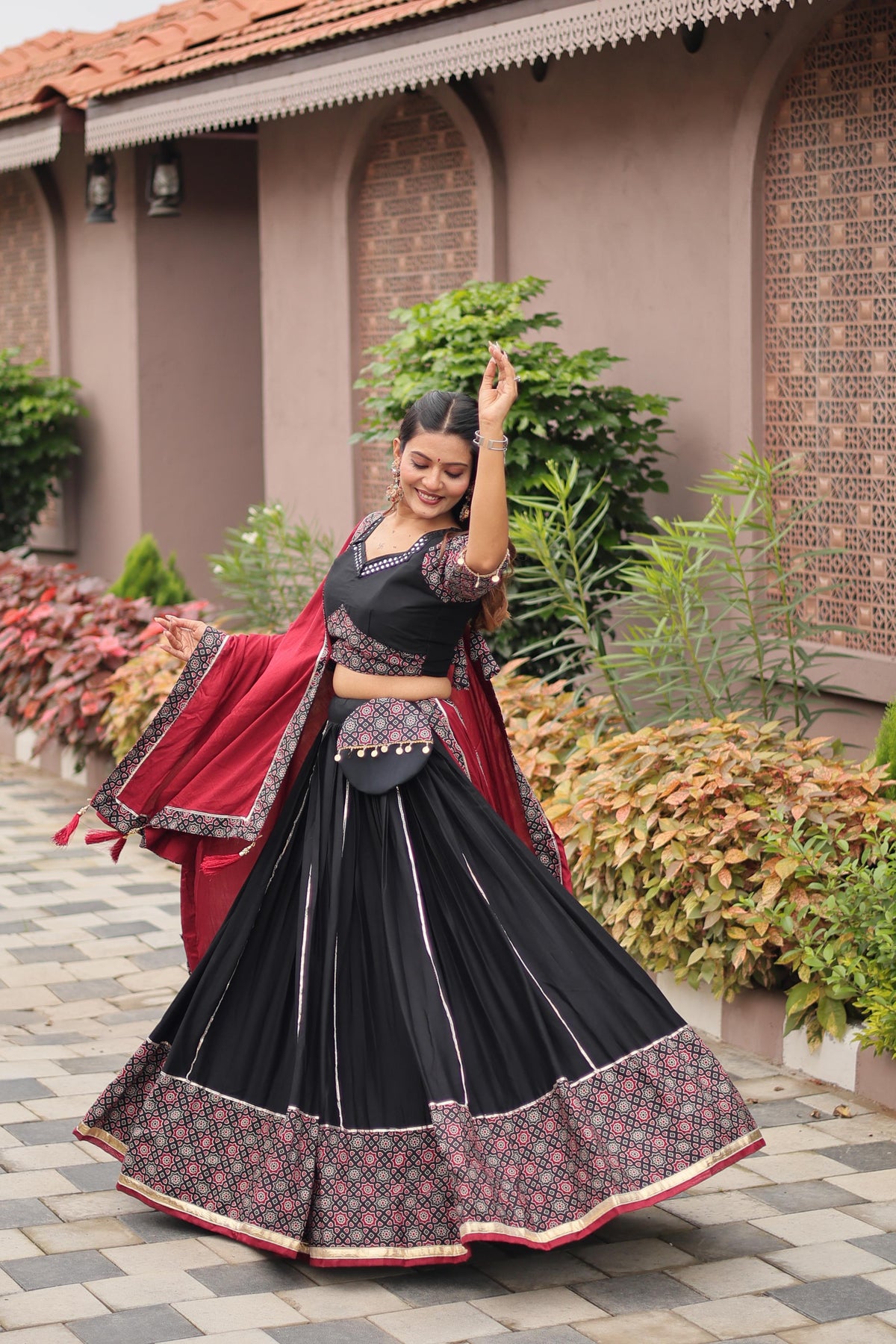 TRADITIONAL GAMTHI WORK LEHENGA CHOLI WITH MIRROR & AJARAKH DETAILING