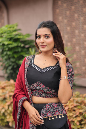 TRADITIONAL GAMTHI WORK LEHENGA CHOLI WITH MIRROR & AJARAKH DETAILING