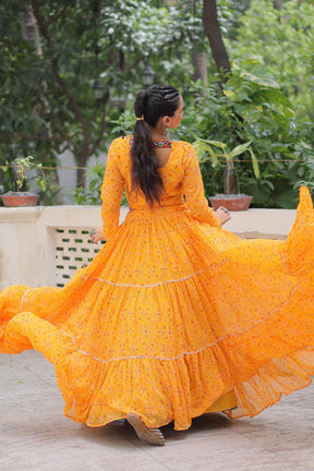 BANDHEJ PRINT WITH GOTTA PATTI & GAMTHI WORK
