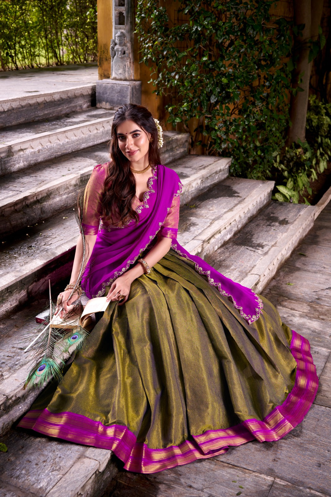 TRADITIONAL SOUTH INDIAN ROYAL ZARI WEAVING WITH GEORGETTE DUPATTA