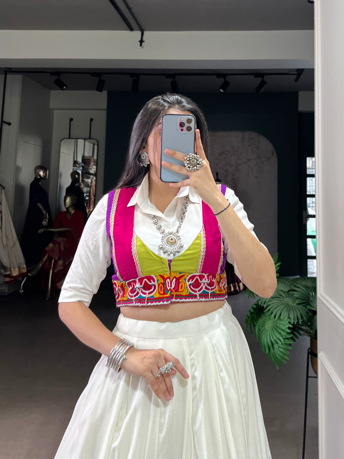WHITE MULTICOLOUR PATCHWORK LEHENGA WITH SHIRT CHOLI & GAMTHI JACKET