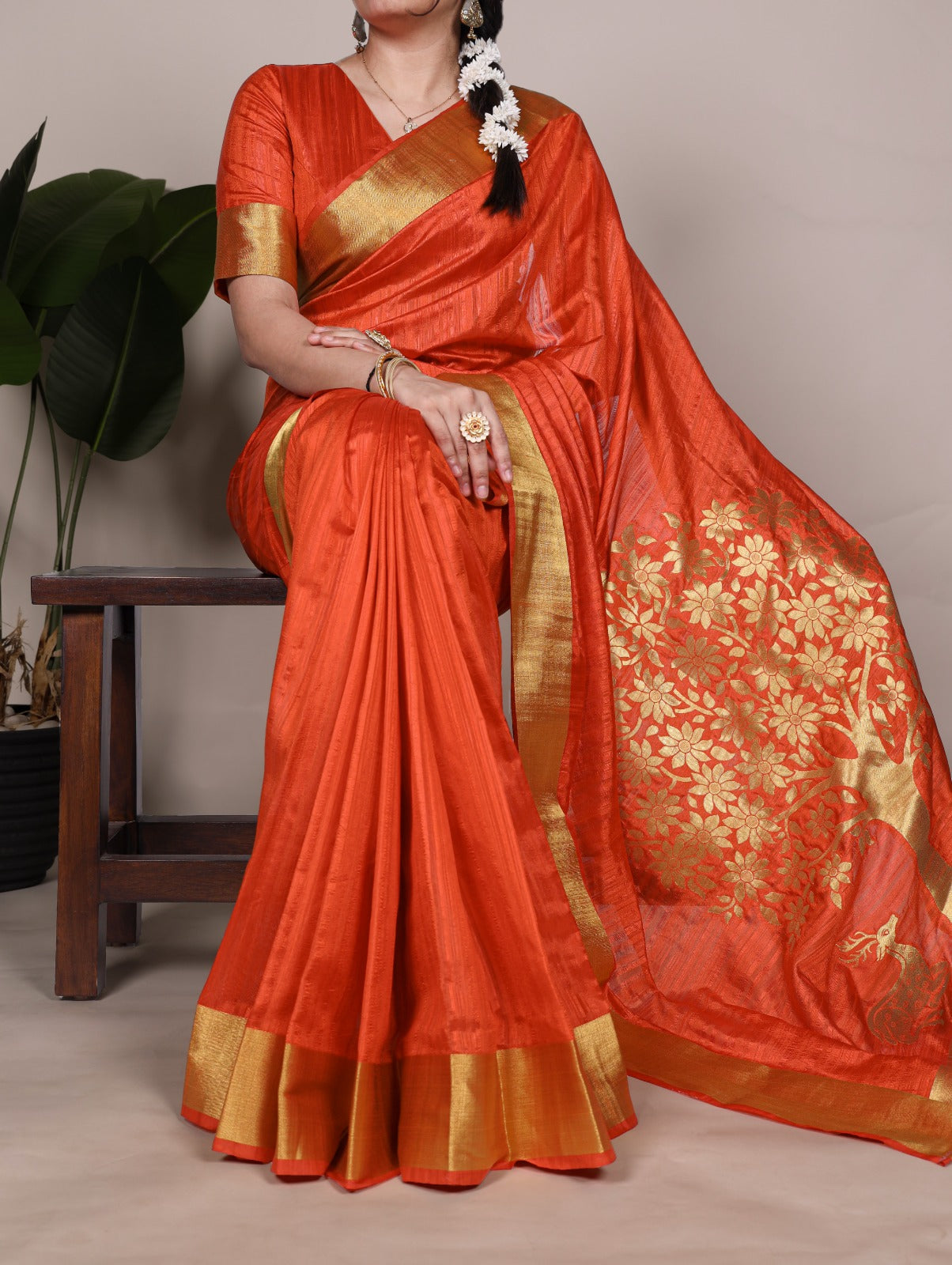 Festive Raw Silk Sarees For ONAM