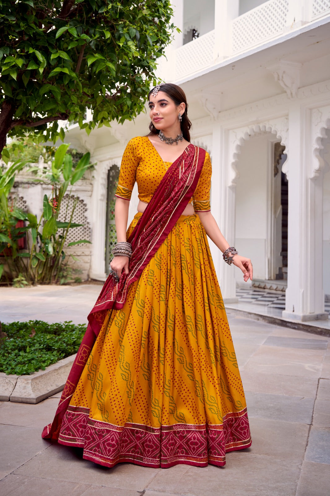 RAJASTHANI BANDHANI LEHENGA CHOLI