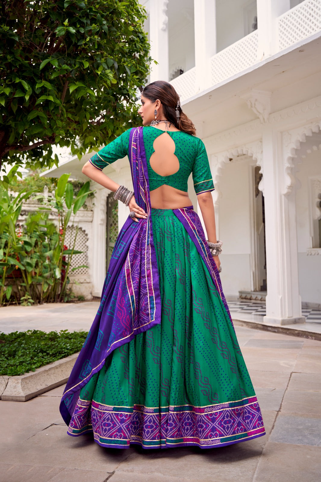 RAJASTHANI BANDHANI LEHENGA CHOLI