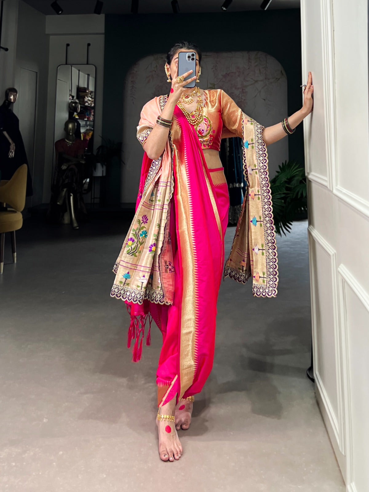 ROYAL PAITHANI SAREE ELEGANCE