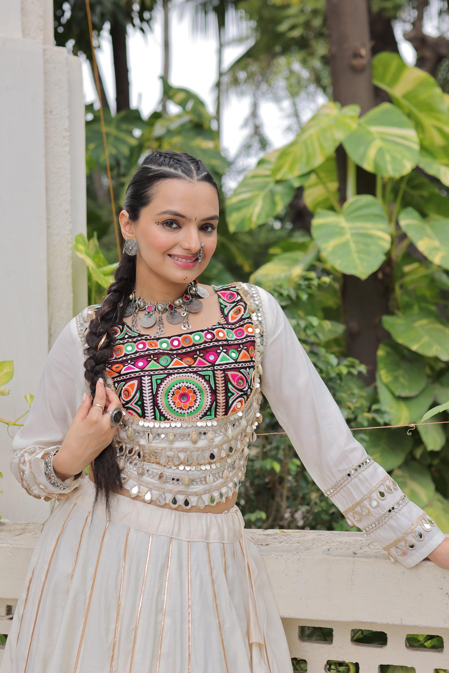 KUTCHI GAMTHI EMBROIDERY MIRROR LACE LEHENGA CHOLI