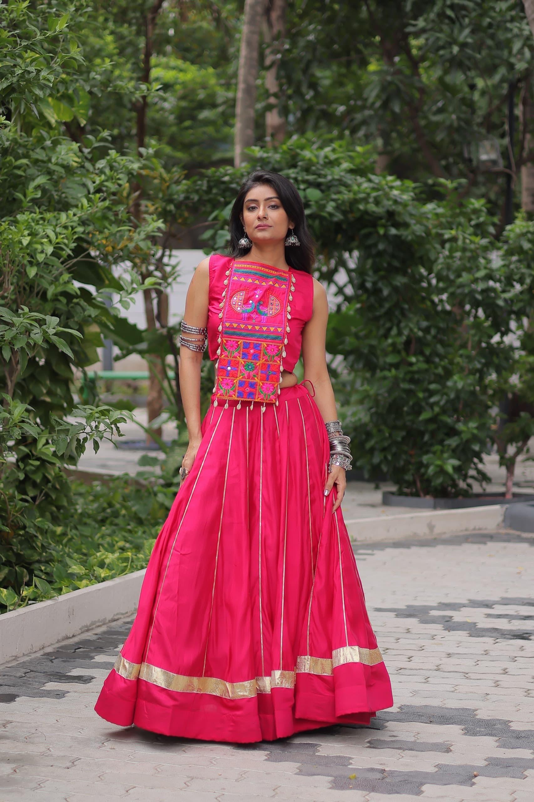 Designer Kutchi Gamthi embroidery lehenga