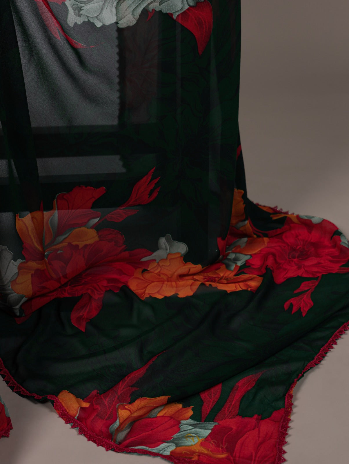 Weightless Marble Print Saree