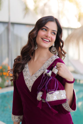 Ready-Made Top Pant Set with Batwa – Velvet Mirror Work