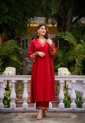 Chanderi Silk Elegance with Organza Grace