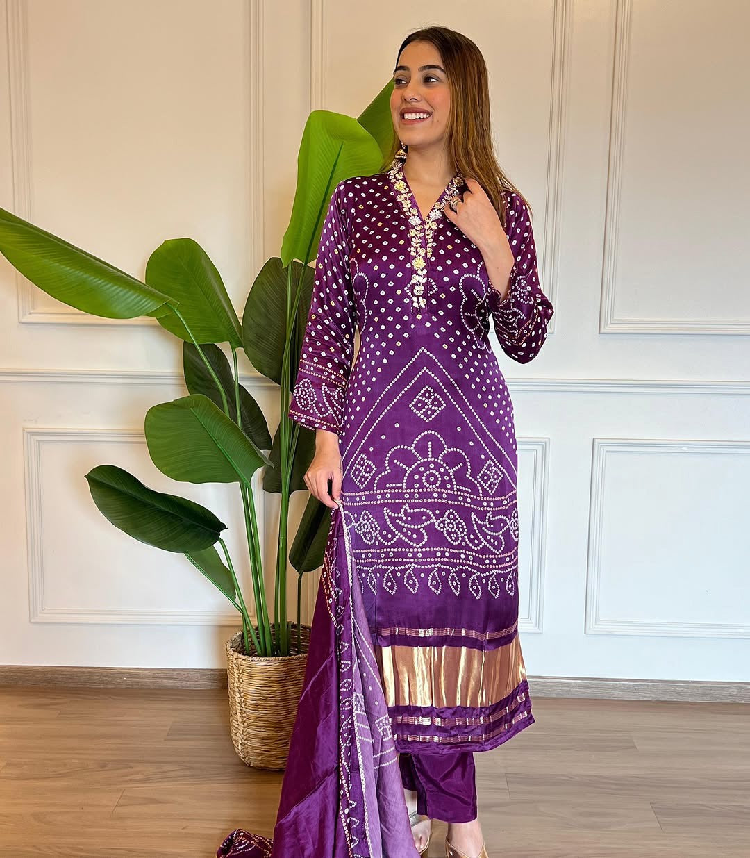 Elegant Viscose Kurti Pant Dupatta Set