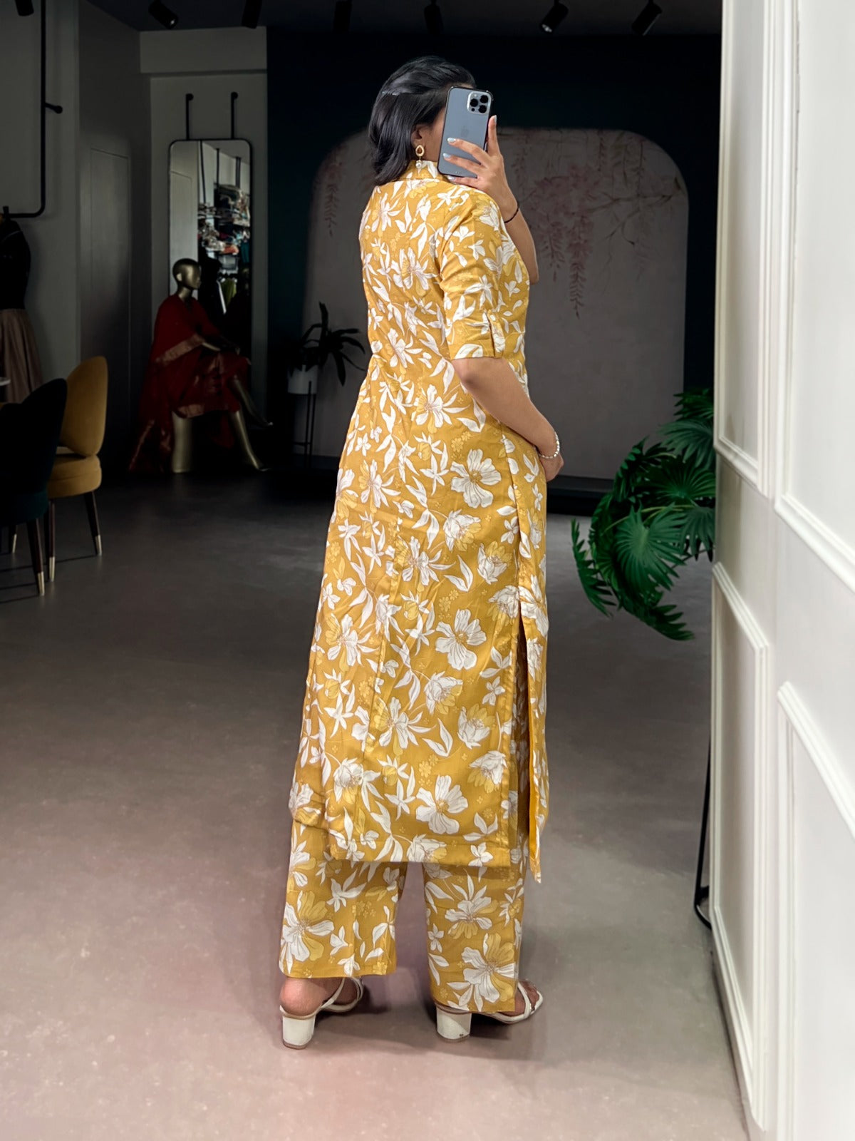 Coral Bloom Chanderi Suit Set