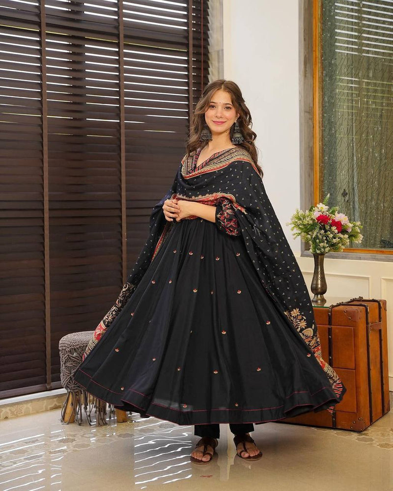 BLACK ANARKALI GOWN WITH DUPATTA