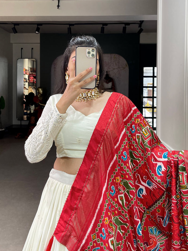 lucknowi paper mirror work lehenga